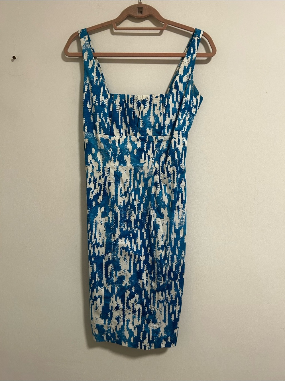 Calvin Klein Blue and White Printed Sheath Dress